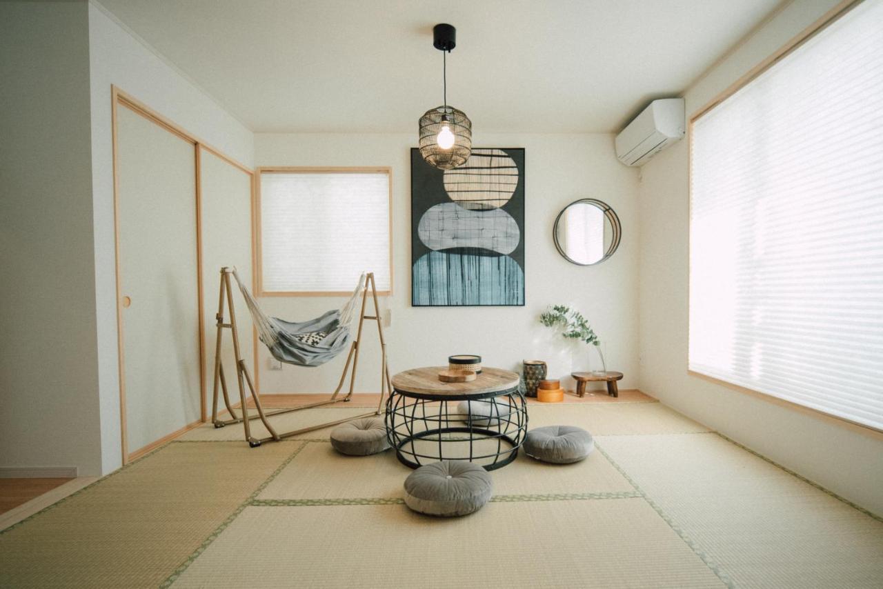 Villa Okinawa Онна Екстериор снимка